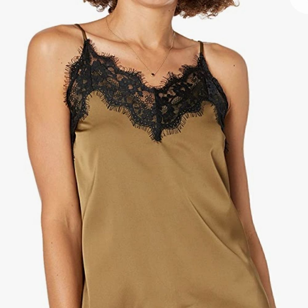 Anthropologie Blu Pepper Escape Women's Mocha Satin Lace Spagetti Strap …
